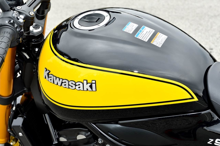 カワサキZ900RS SE|タンク|カワサキZ900RS SE発売! 専用装備比較解説【売り切れ必至の超人気イエローボール】