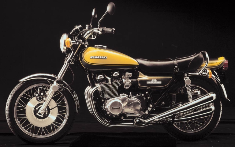 カワサキ900SUPER4 Z1|カワサキZ900RS SE発売! 専用装備比較解説【売り切れ必至の超人気イエローボール】