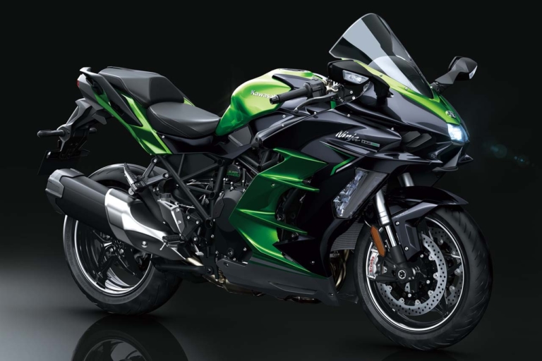 最新のライダーサポートシステム搭載! カワサキ新型「ニンジャH2 SX」シリーズ日本上陸