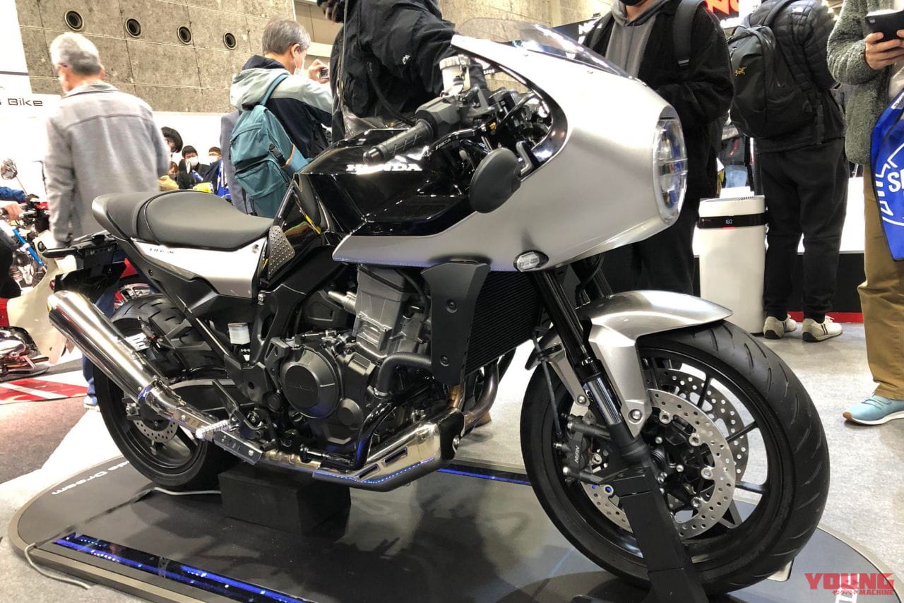 HONDA HAWK 11 Customized|【速報】ホンダ新型「クロスカブ110」、銀の「ホーク11」登場 in 大阪モーターサイクルショー