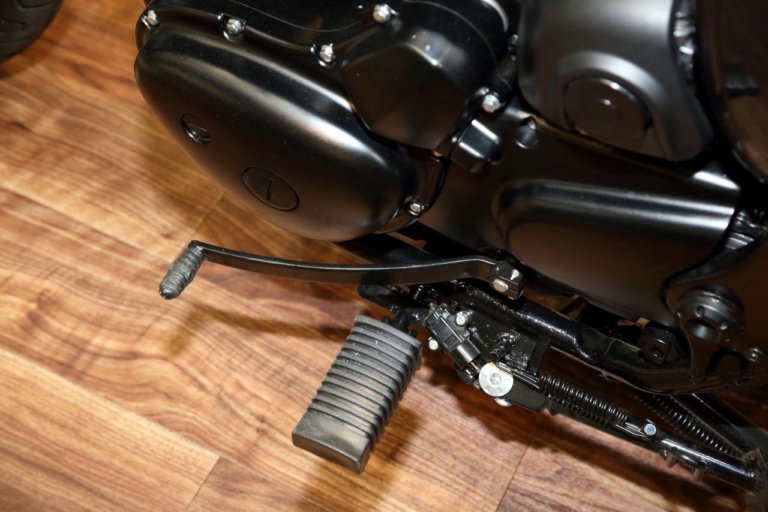 ベネリ インペリアーレ 400 ステップ|打倒GB350に空冷単気筒の刺客! ベネリ「インペリアーレ400」登場、ストファイ系「125S」も6月発売か【東京MCショー】