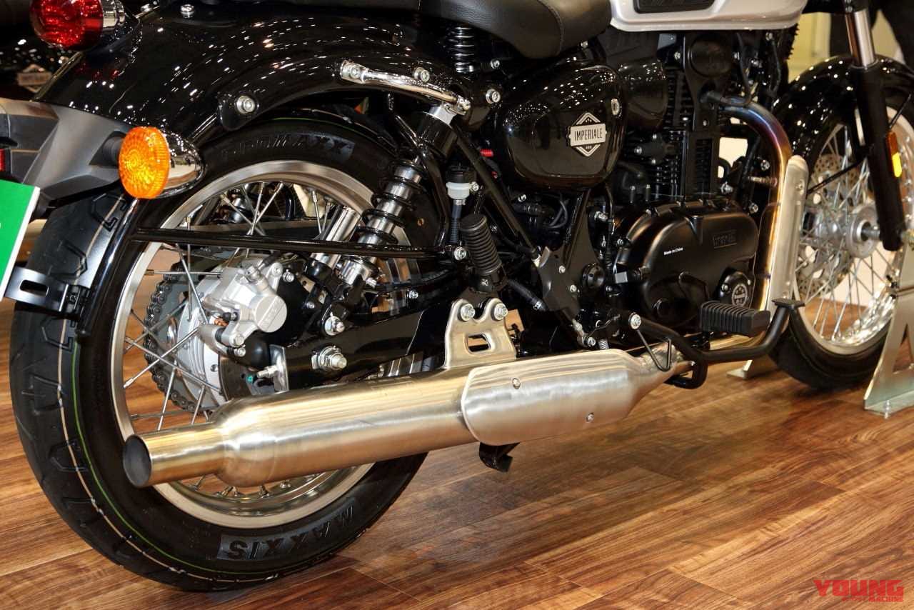 |打倒GB350に空冷単気筒の刺客! ベネリ「インペリアーレ400」登場、ストファイ系「125S」も6月発売か【東京MCショー】