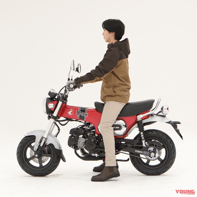 |ホンダ「ダックス125」足つきチェック&カスタム車も世界初公開! グレーもあった!!