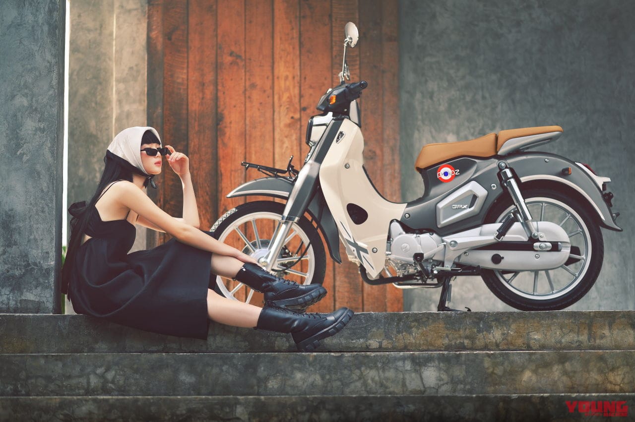 新カブ110がライバル Gpxが新型 Popz 110 を発売 125の後継車はもっとレトロ Webヤングマシン 新車バイクニュース 新カブ110がライバル Gpxが新型 Popz 110 を発売 125の後継車はもっとレトロ Webヤングマシン 新車バイクニュース