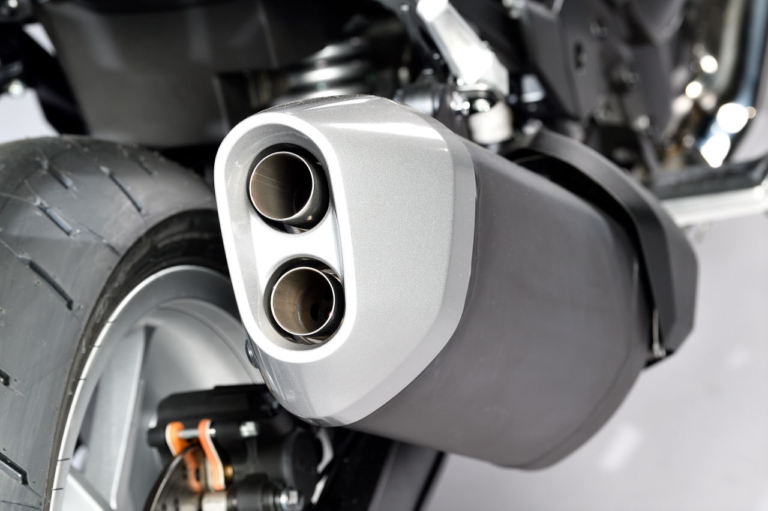 ホンダ|ホーク11|ホンダ「ホーク11」は130~140万円で今秋発売?! 世界初公開のディテールも全部撮った!