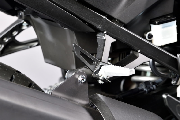 ホンダ|ホーク11|ホンダ「ホーク11」は130~140万円で今秋発売?! 世界初公開のディテールも全部撮った!