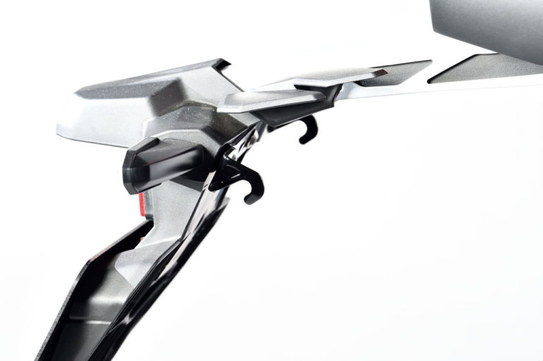 ホンダ|ホーク11|ホンダ「ホーク11」は130~140万円で今秋発売?! 世界初公開のディテールも全部撮った!