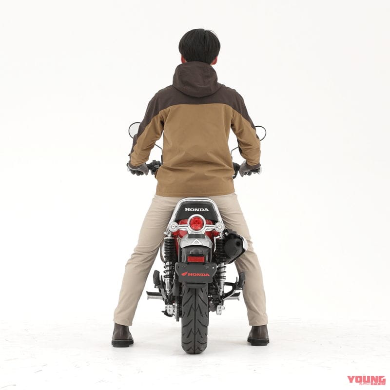 |ホンダ「ダックス125」足つきチェック&カスタム車も世界初公開! グレーもあった!!