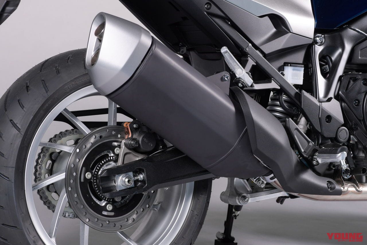 |ホンダ「ホーク11」は130~140万円で今秋発売?! 世界初公開のディテールも全部撮った!