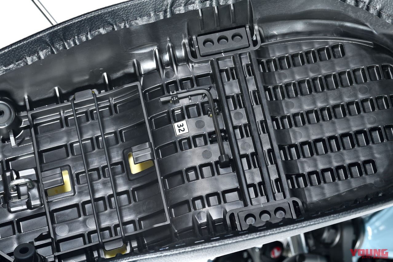 |【発売決定】ホンダ新型車「ダックス125」は44万円! AT限定免許で運転OK