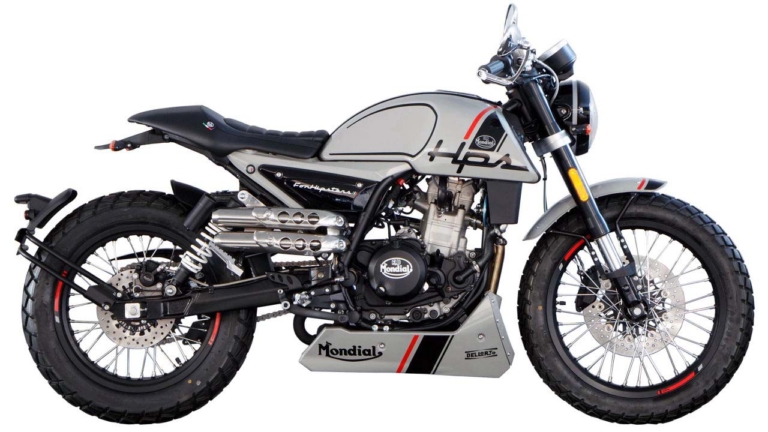 モンディアル HPS 300 GRAY|かっこよ! 超クール原付二種『モンディアル』125軍団参上、日本限定の250もあるぞ【東京MCショー】