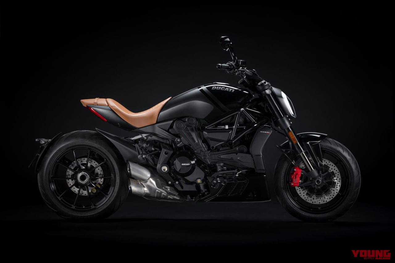 |黒いボディ×5色シートが鮮烈! ドゥカティが限定車「Xディアベル ネラ(XDiavel Nera)」を発表
