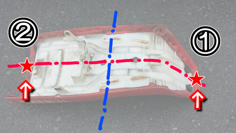 シート張り替え|仮止め|バイクシートを張り替えてみよう! 1時間もあれば自分で出来る!!【シワになってもいいんです】