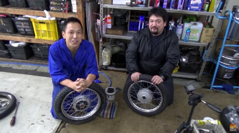 【動画で解説】バイク屋さんにタイヤ交換を教えてもらったら、簡単すぎて感動モノだった（51ページ目）