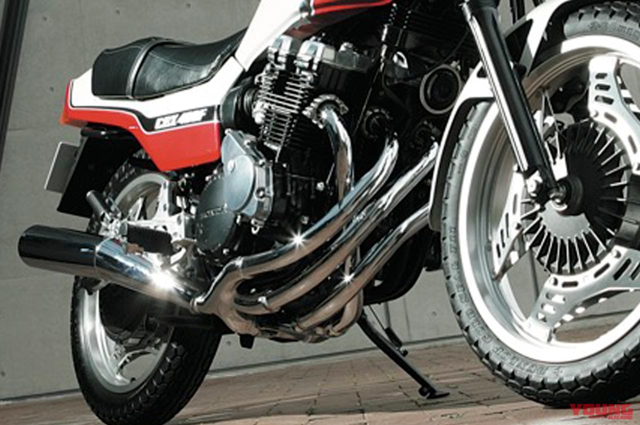 |CBX外装キット、実車先行公開! CB400SF全年式対応”CB400タイプX”〈ドレミコレクション〉