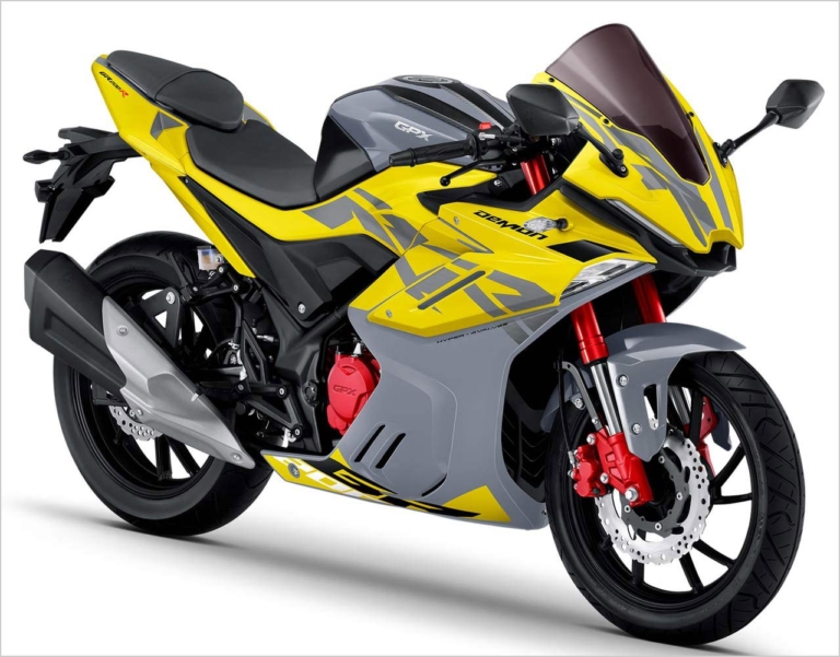 GPX デーモンGR200R|4バルブ化でさらにスポーティに変貌! GPX デーモンGR200R 試乗ショートインプレッション