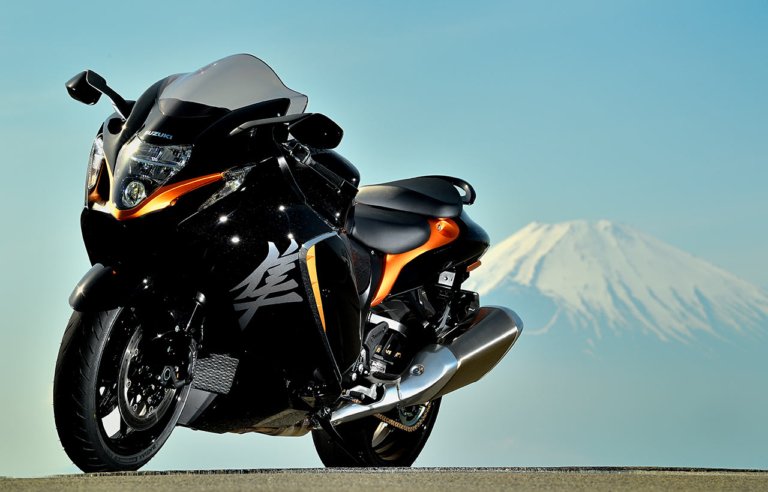 スズキ ハヤブサ|“マシン オブ ザ イヤー2021″結果発表:総合部門【新型で返り咲き! ハヤブサが前代未聞のV10達成】