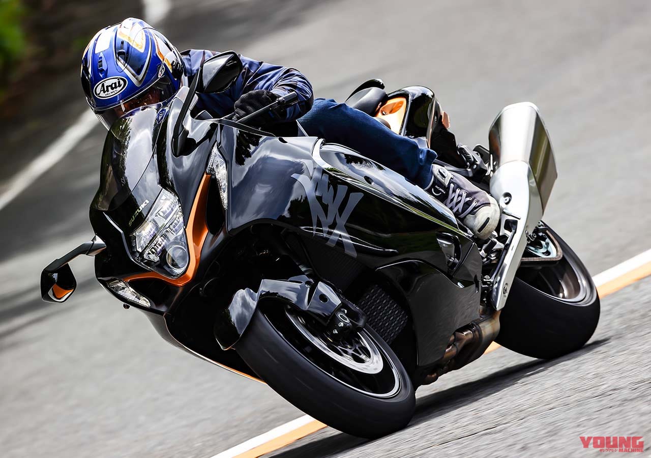 スズキ ハヤブサ|“マシン オブ ザ イヤー2021″結果発表:ストリートスポーツビッグバイク部門【隼が総合部門との2冠を達成】
