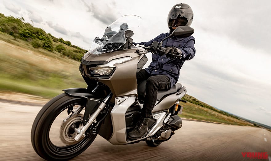 ホンダ ADV150|“マシン オブ ザ イヤー2021″結果発表:スクーター部門【フルモデルチェンジのPCXが4連覇】