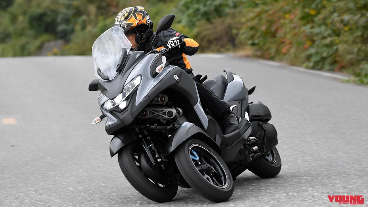 ヤマハ トリシティ300|“マシン オブ ザ イヤー2021″結果発表:スクーター部門【フルモデルチェンジのPCXが4連覇】