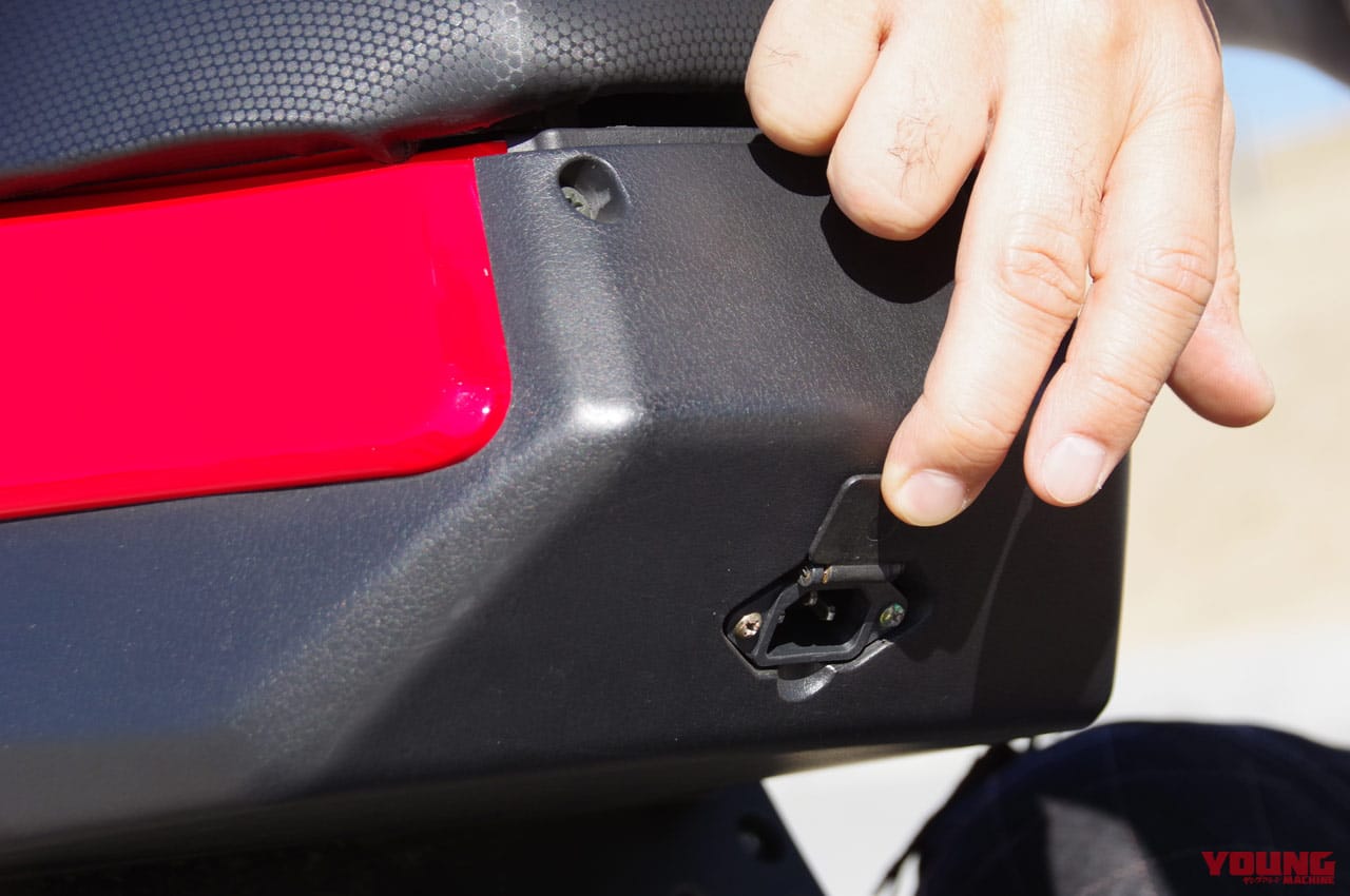 |フロント2輪+ダブルウィッシュボーンサスが楽しい電動ビークル「スイングスポーツ」に乗ってみた