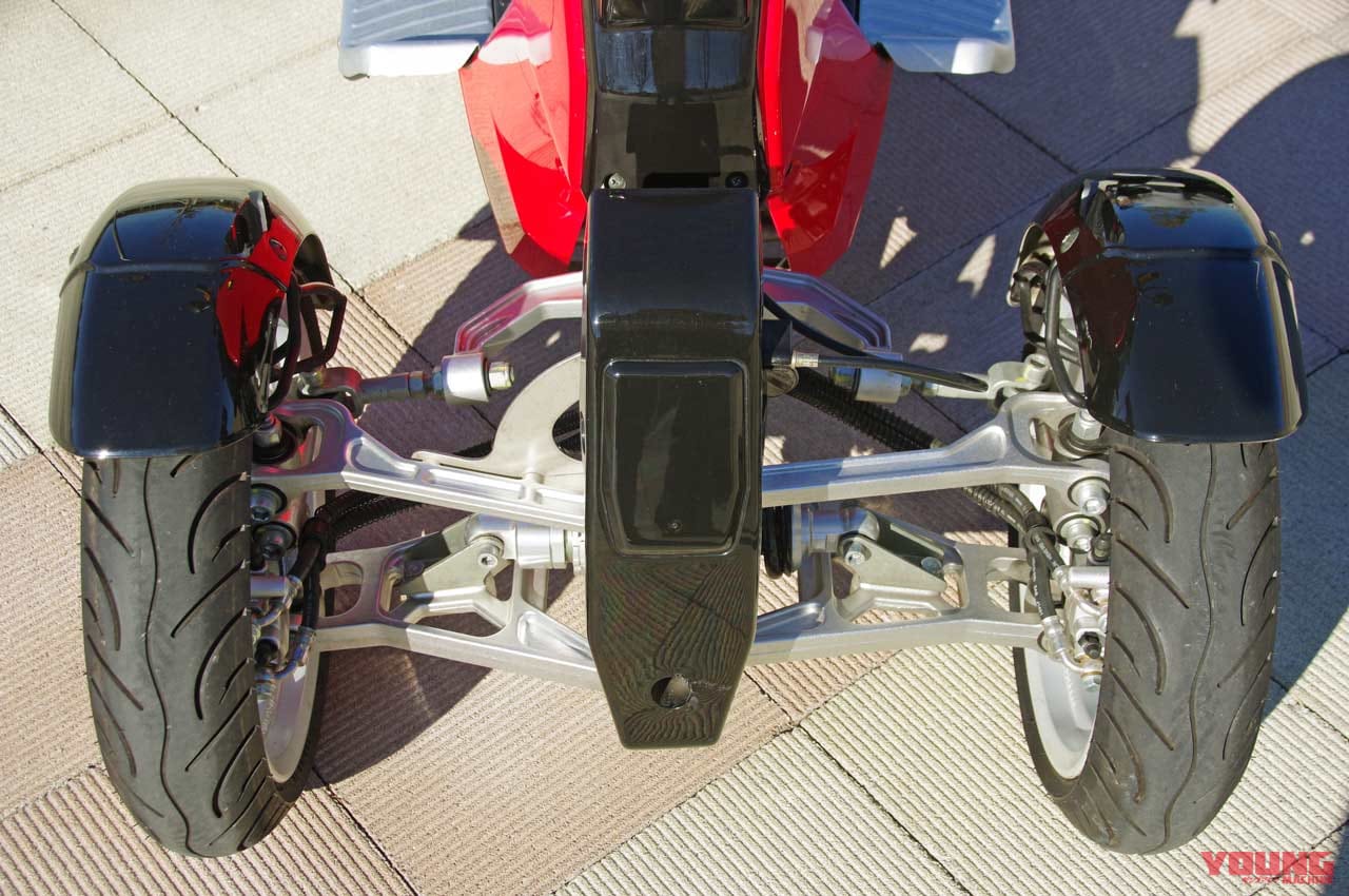 |フロント2輪+ダブルウィッシュボーンサスが楽しい電動ビークル「スイングスポーツ」に乗ってみた