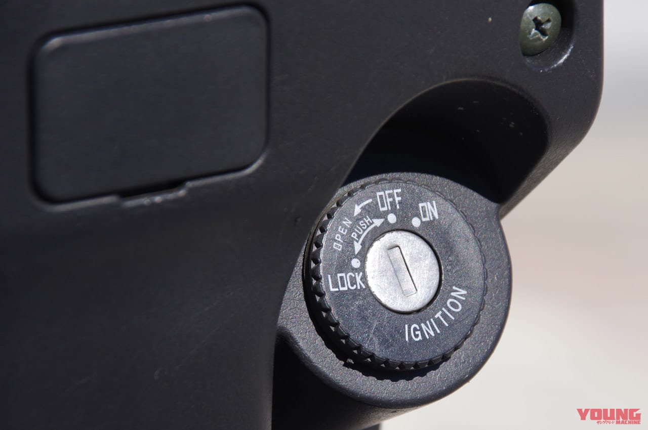 日本エレクトライク スイングスポーツ|フロント2輪+ダブルウィッシュボーンサスが楽しい電動ビークル「スイングスポーツ」に乗ってみた