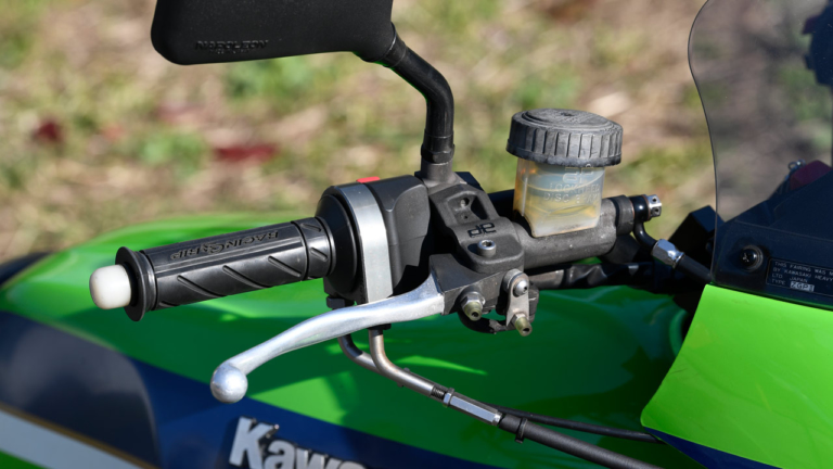 KAWASAKI Z1000J/R|’80s国産名車・カワサキZ1000J/R完調メンテナンス【フルノーマル状態の維持は困難】