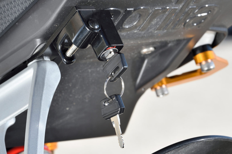 ベビーフェイスRS660|ベビーフェイスRS660カスタム【最新電子制御を搭載したイタリアンSSの魅力をさらに引き出す】