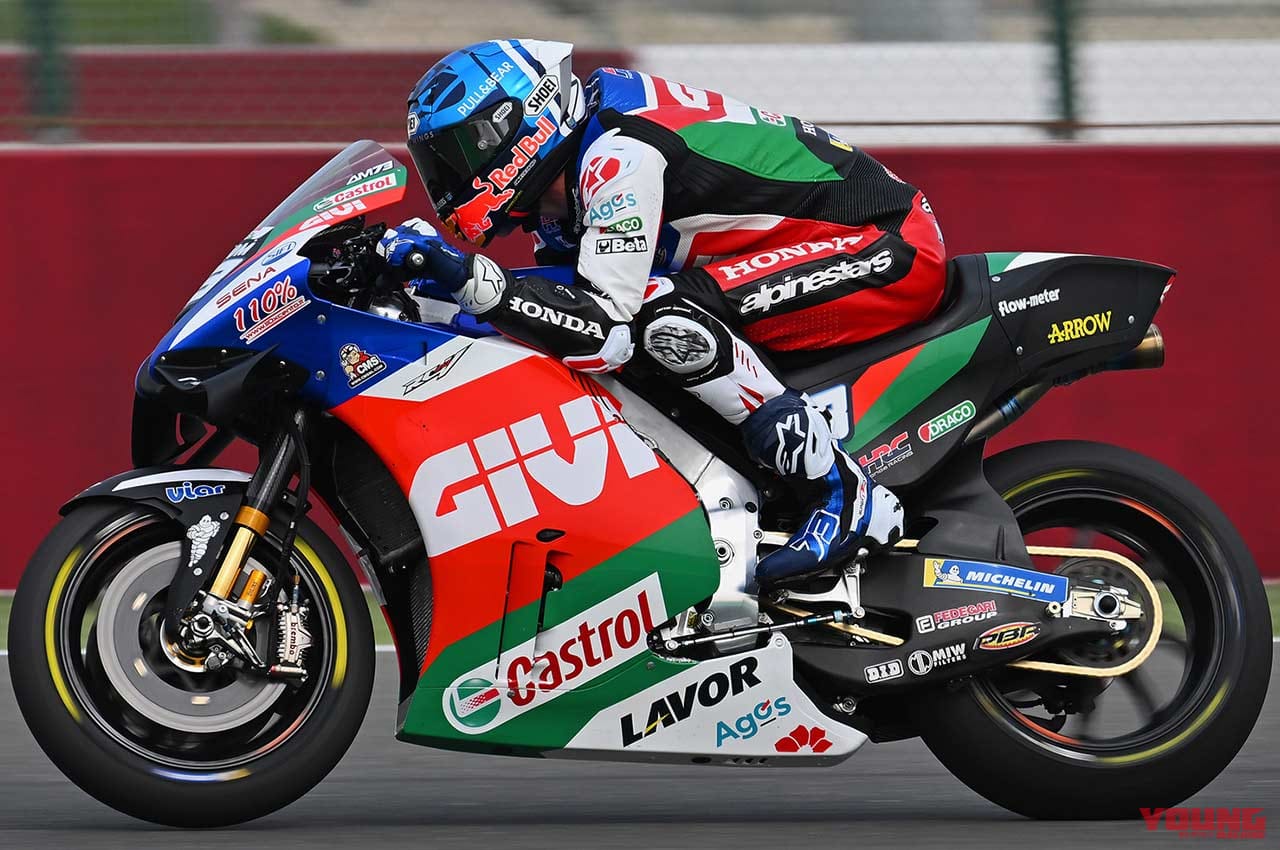 |スタート時はまるでドラッグマシン!? MotoGPマシンはシーンによって車高が変わる!