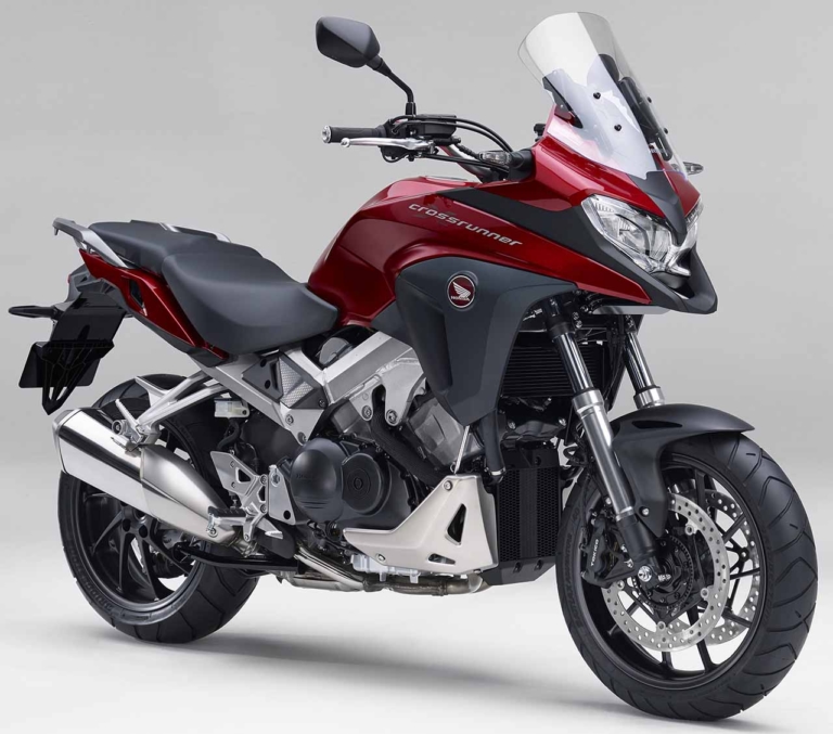 HONDA VFR800X|生産終了決定ッ!! CB400スーパーフォア/スーパーボルドール、さらにVFR系やゴールドウイングまで……