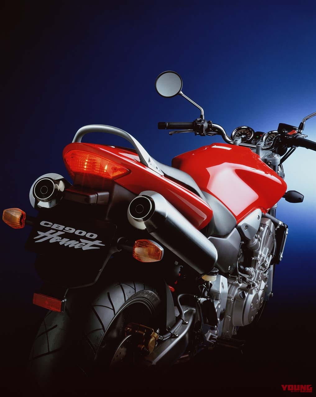 ホーネット900|出るぞホーネット!! ホンダ欧州が公式ページ制作、そのサウンドは270度ツイン+DCTか?!