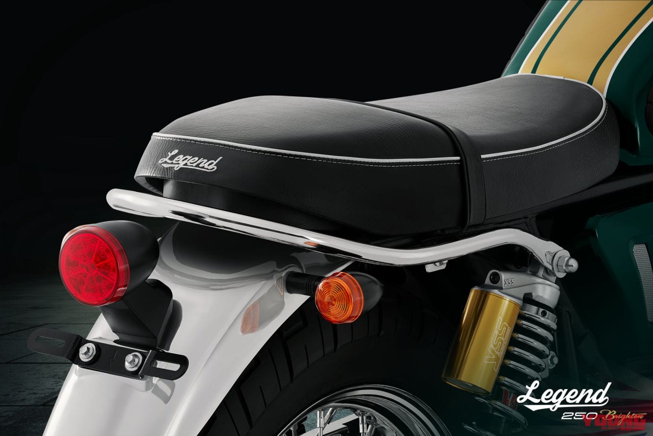 世界450台 日本150台限定発売 Gpx レジェンド250ブライトン 特別色やスポークホイールが特徴 Webヤングマシン 新車バイクニュース 世界450台 日本150台限定発売 Gpx レジェンド250ブライトン 特別色やスポークホイールが特徴 Webヤングマシン 新車バイクニュース