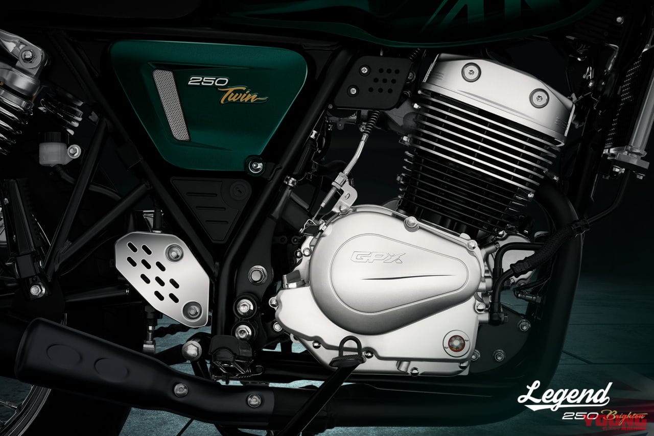 世界450台 日本150台限定発売 Gpx レジェンド250ブライトン 特別色やスポークホイールが特徴 Webヤングマシン 新車バイクニュース 世界450台 日本150台限定発売 Gpx レジェンド250ブライトン 特別色やスポークホイールが特徴 Webヤングマシン 新車バイクニュース