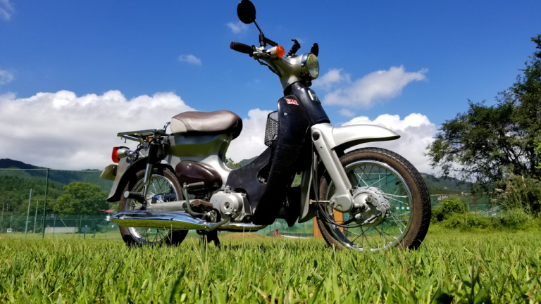 リトルカブ|【簡単すぎる! サビ落とし】たった10分でサビを溶かしてしまう”魔法のクリーム”を使ってみた