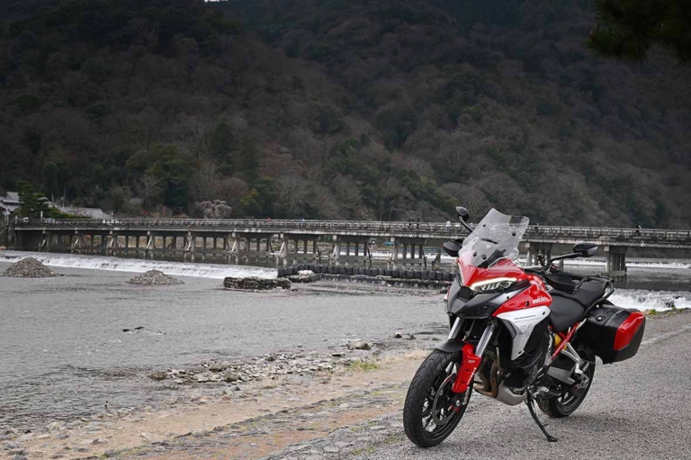 ムルティストラーダ ディスカバージャパントリップ 渡月橋|ムルティストラーダで探す「美しい日本の春」! ヤンマシチームの”冒険旅”レポート【後編:京都】