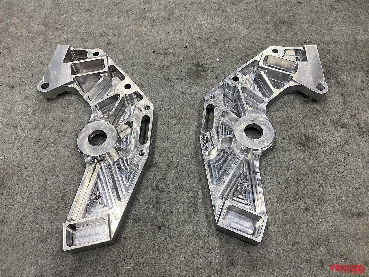 |その名も”鐵隼(テツブサ)”! チーム加賀山が鉄フレームのハヤブサで5月15日のテイストオブツクバに参戦!