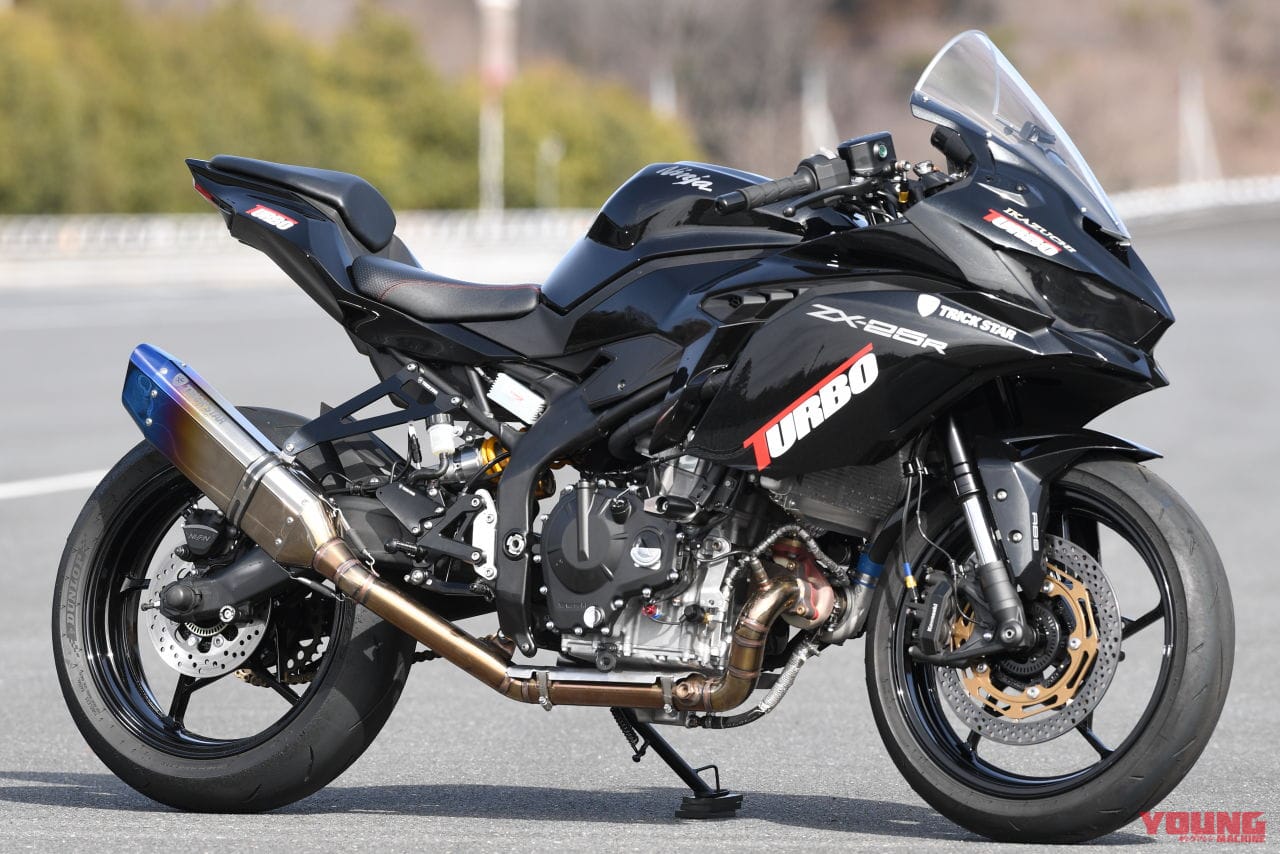 トリックスター|カワサキ|ニンジャZX-25R|ZX-25Rターボに乗った! 250km/h達成車とノーマルの扱いやすさのいいとこ取り