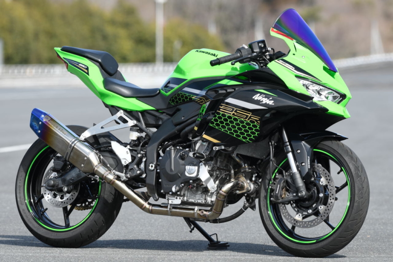 トリックスター|カワサキ|ニンジャZX-25R|ZX-25Rターボに乗った! 250km/h達成車とノーマルの扱いやすさのいいとこ取り