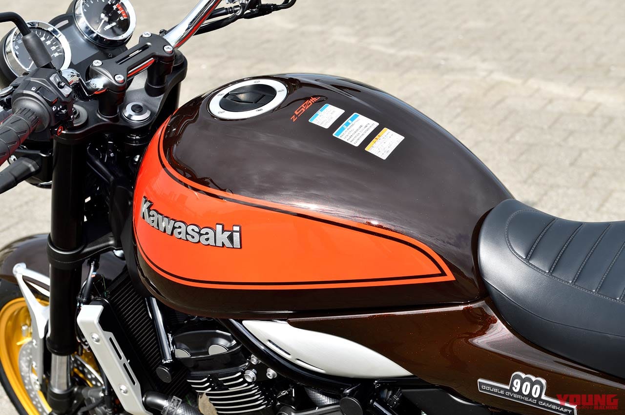 |カワサキ新型Z650RSとZ900RS、選ぶならどっちだ!? 実車徹底比較