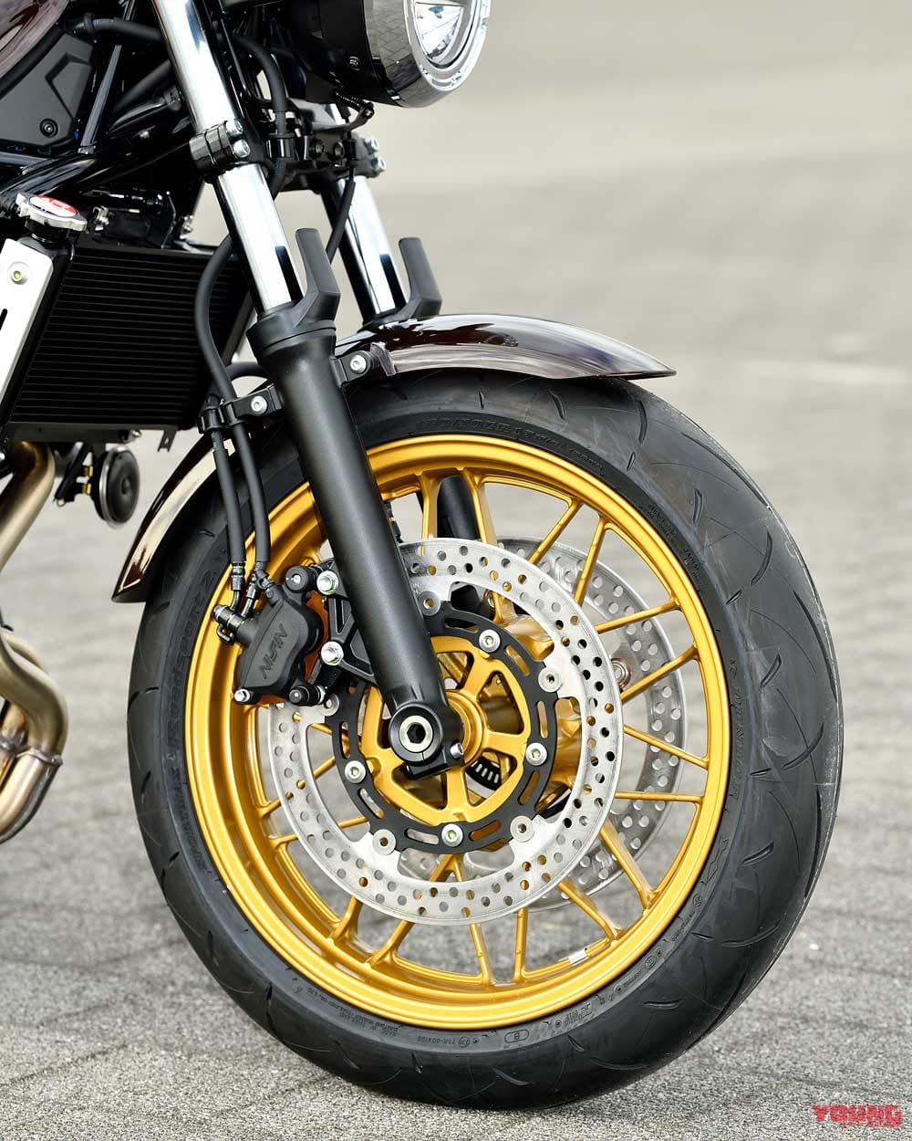 |カワサキ新型Z650RSとZ900RS、選ぶならどっちだ!? 実車徹底比較