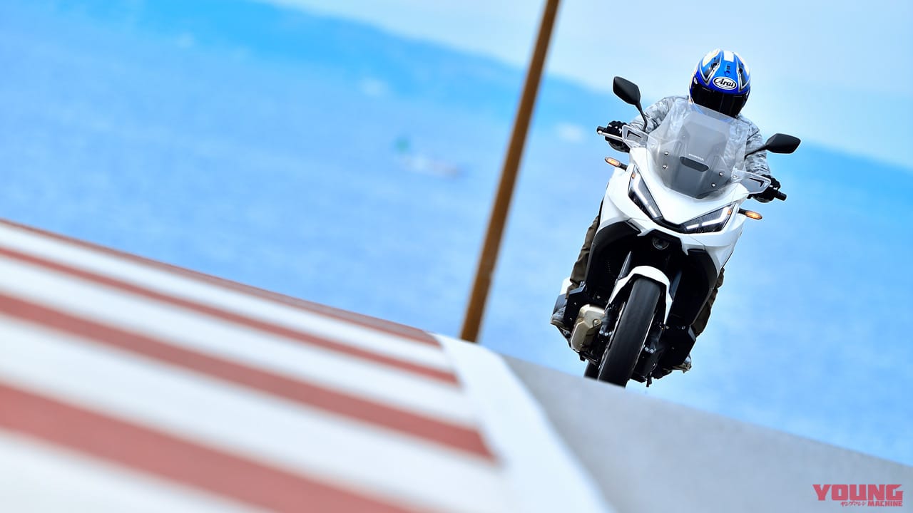 |街乗りもツーリングも使い倒せる! 超快適ツアラー・ホンダNT1100【丸山浩の試乗インプレッション】