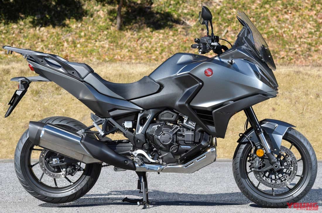 HONDA NT1100|最上の極楽エクスプレス! ホンダNT1100ディテール解説