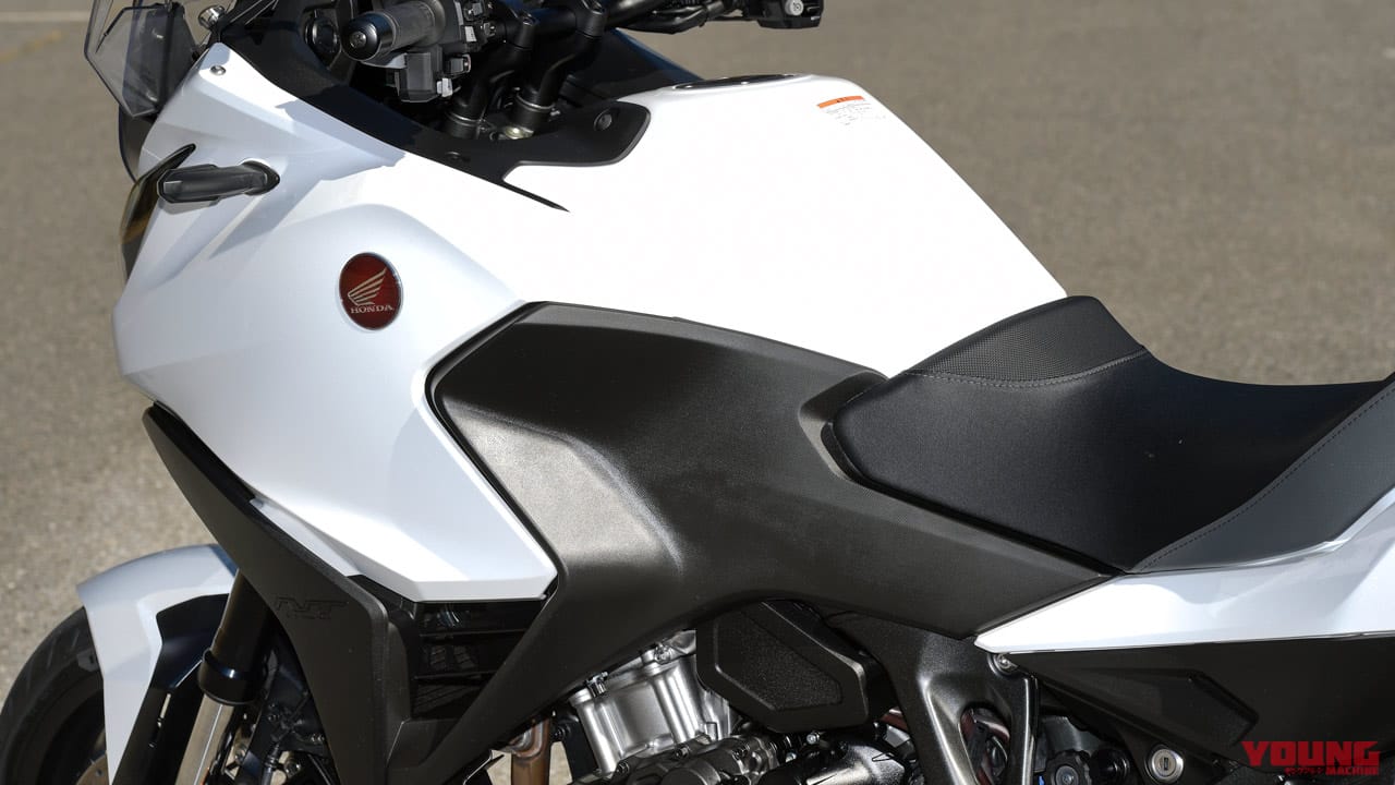 |最上の極楽エクスプレス! ホンダNT1100ディテール解説