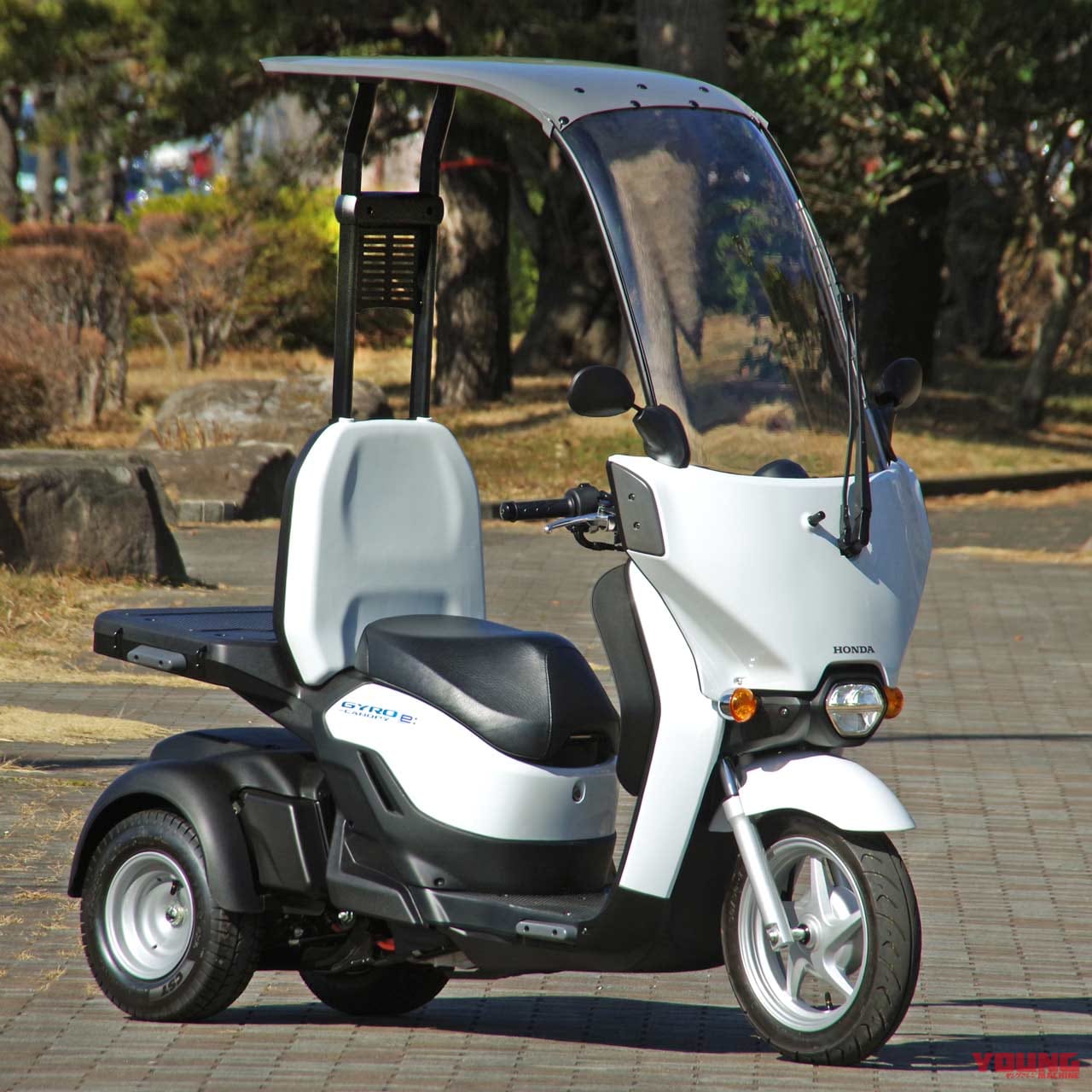 ホンダ ジャイロキャノピーe 試乗インプレッション 堅実な走りの業務用電動3輪スクーター Webヤングマシン 新車バイクニュース ホンダ ジャイロキャノピーe 試乗インプレッション 堅実な走りの業務用電動3輪スクーター Webヤングマシン 新車バイクニュース