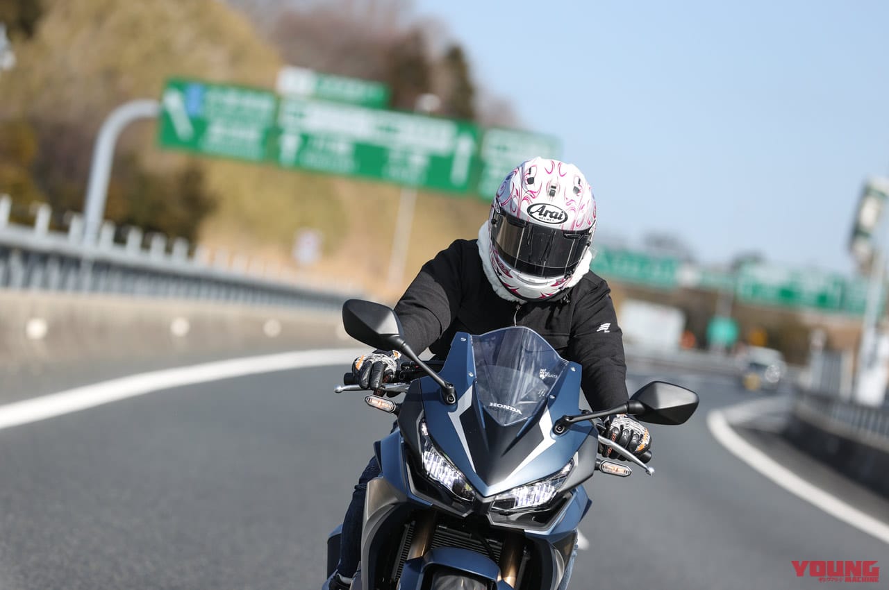 岡崎静夏のホンダcbr400r試乗インプレッション Webヤングマシン 新車バイクニュース 岡崎静夏のホンダcbr400r試乗インプレッション Webヤングマシン 新車バイクニュース