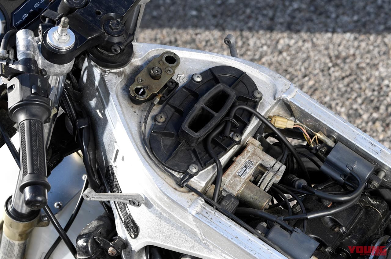 |’80s国産名車・スズキRG400Γ/500Γ完調メンテナンス【長期放置車両の再始動は要注意】