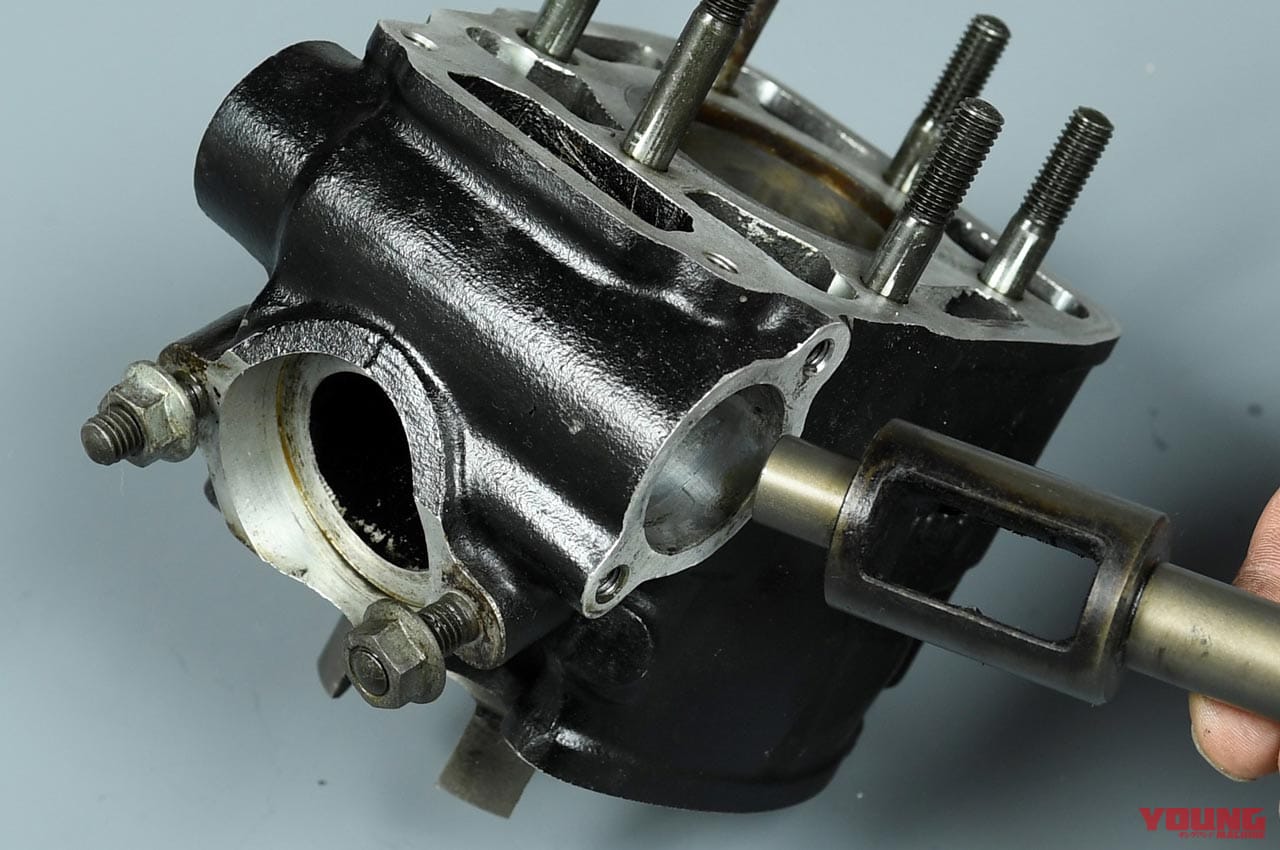 |’80s国産名車・スズキRG400Γ/500Γ完調メンテナンス【長期放置車両の再始動は要注意】