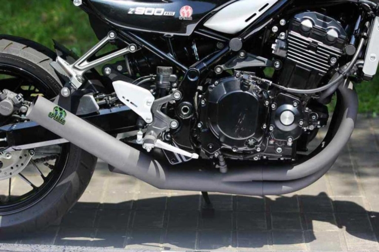 ケイズスタイル パワーボックスフル4in1耐熱ブラック|カワサキZ900RSシリーズ・カスタムパーツカタログ〈マフラー#2|SP忠男/ストライカーetc.〉