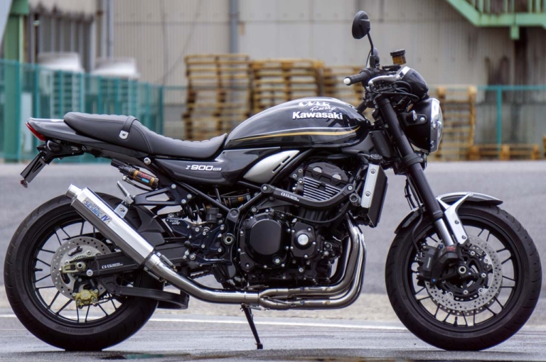 オーヴァーレーシング セスミックIVフルエキゾースト|カワサキZ900RSシリーズ・カスタムパーツカタログ〈マフラー#2|SP忠男/ストライカーetc.〉
